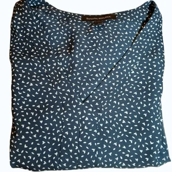 BANANA REPUBLIC Navy Blue & Cream V-Neck Long Sleeve Blouse - Picture 9 of 10